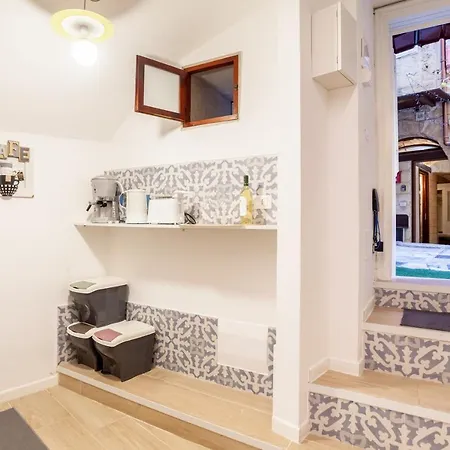 La Casetta Lovely Apartment In Bari Vecchia Exterior photo